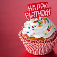 Buon Compleanno! (+ 34 piccoli mantra per il resto della mia vita)